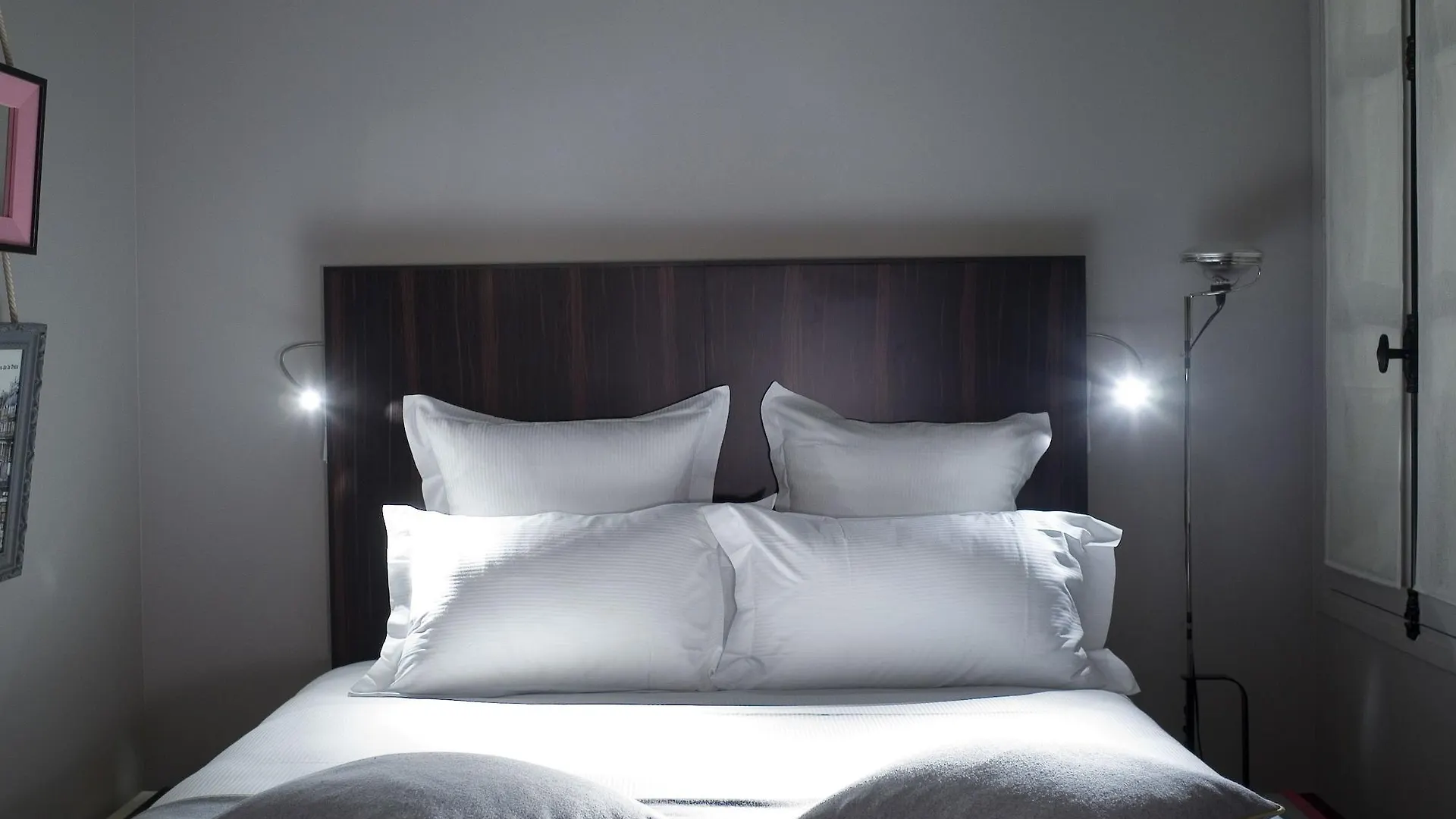 Hotel Saint Dominique París