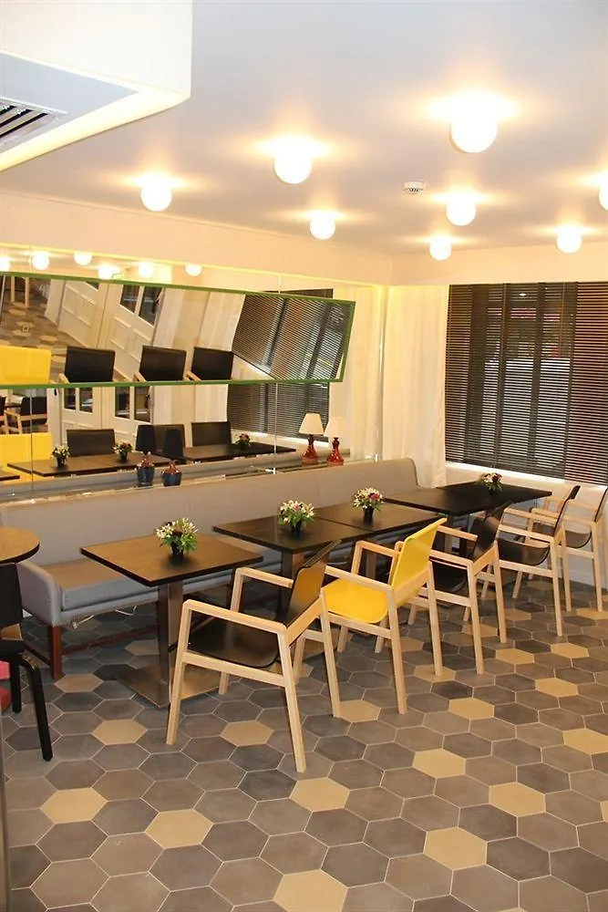 Hotel Saint Dominique París
