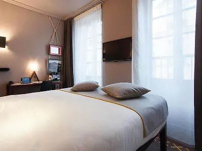 Hotel Saint Dominique París
